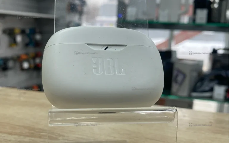 Наушники  JBL