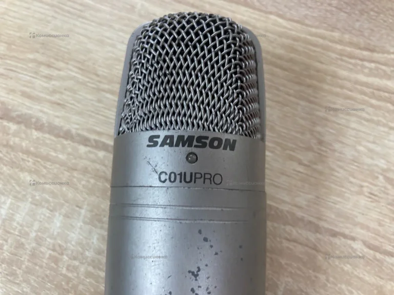 Микрофон Samson