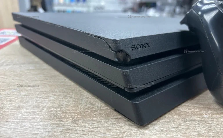Приставка Sony Игровая приставка Sony PS4 Pro 1TB