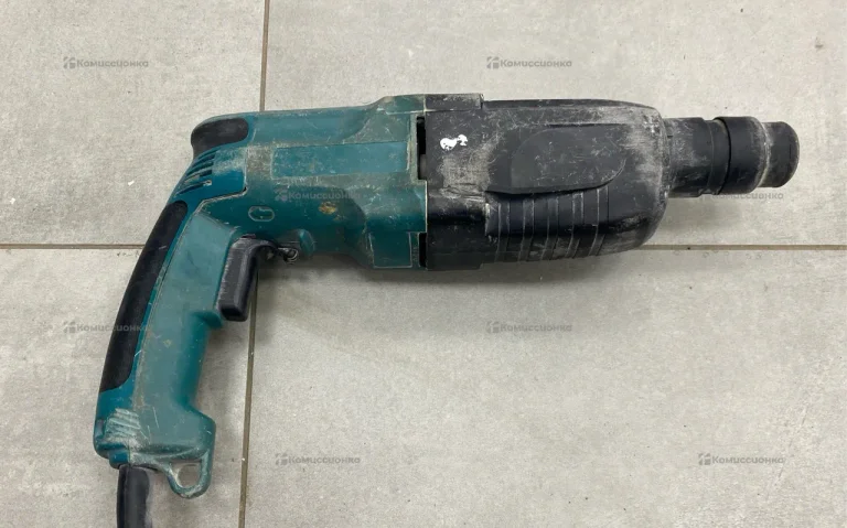 Перфоратор Makita hr2652