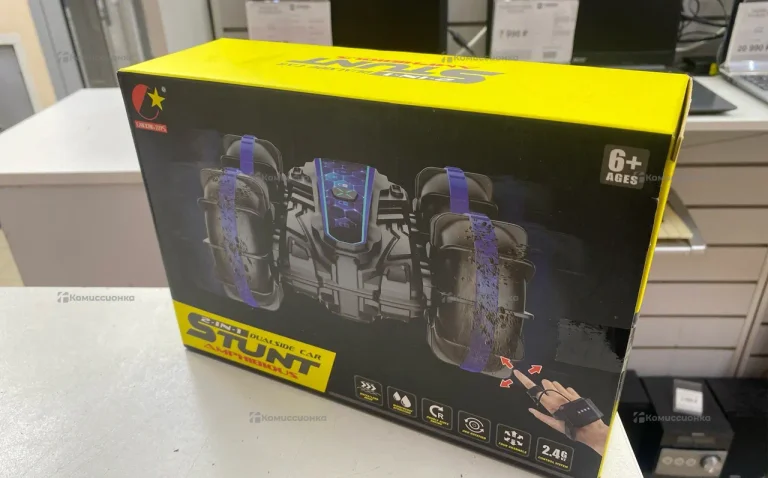 Машинка на пульте управления Stunt 3-1 N-1