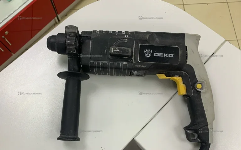 Перфаратор Deko DKH650W
