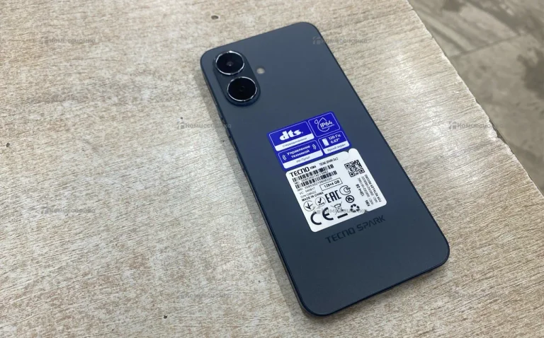 Tecno Spark Go 2 4/128 ГБ