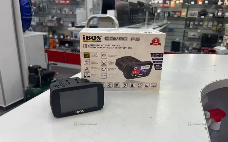 Видеорегистратор  iBox Combo F5