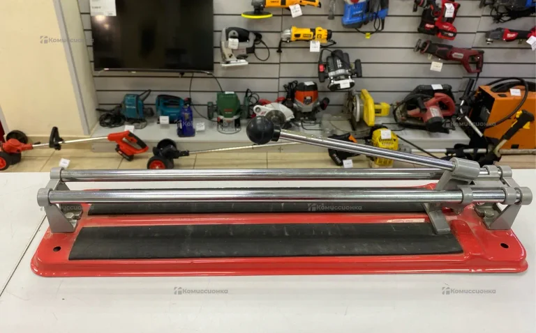 Плиткорез Красный