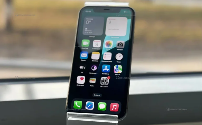 Apple iPhone 11 4/128 ГБ