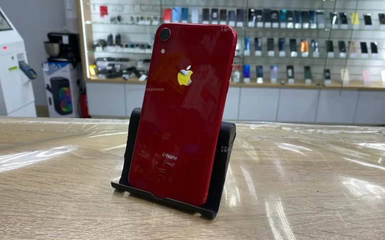 Apple Apple IPhone XR 64Гб