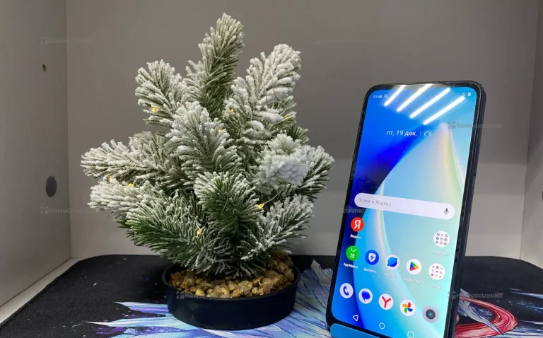 Realme C33 4/128 ГБ