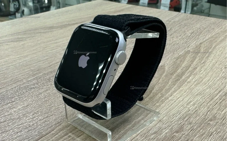 Часы Apple Watch SE 44mm