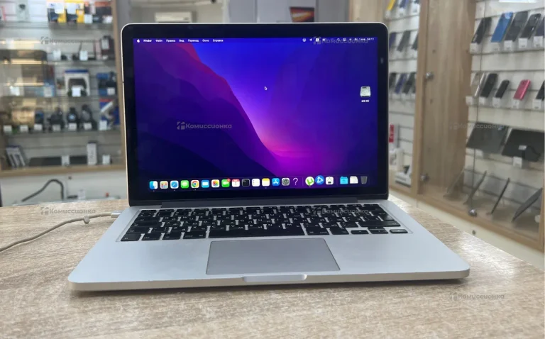 Ноутбук MacBook Retina 13 (2015)