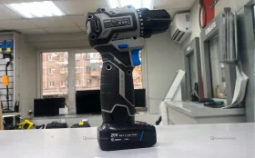 Шуруповерт Deko sharker 20v