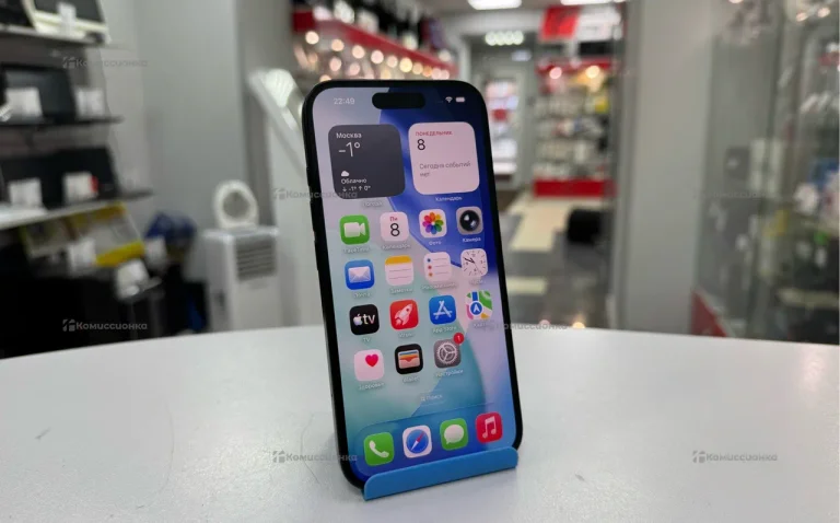 Телефон Apple iPhone 16 8/128 ГБ