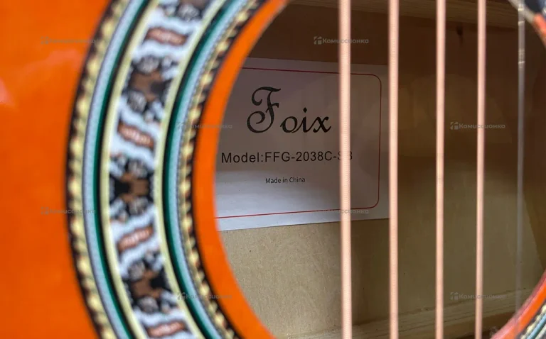 Акустическая гитара Foix