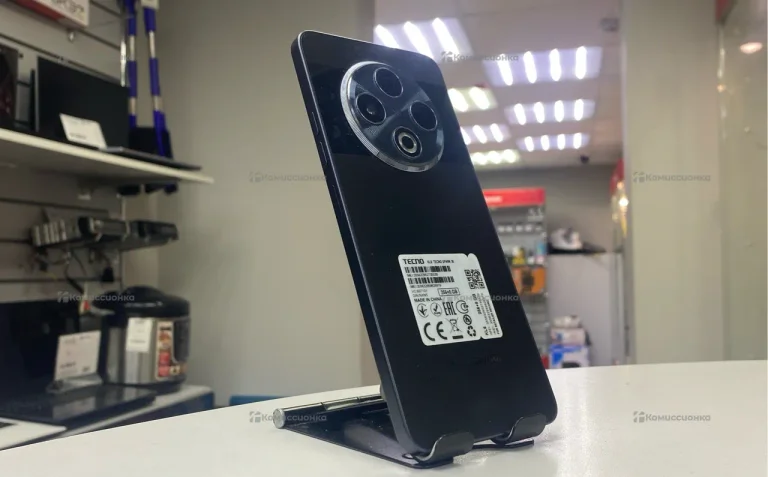 Tecno Spark 30 8/256 ГБ