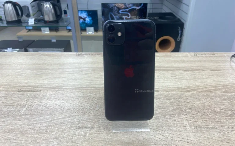 Apple iPhone 11 4/64 ГБ