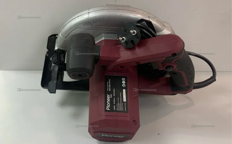 Циркулярнна пила PIONER EDS-1600-190-01