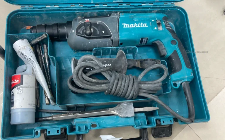 Перфоратор makita HR2470FT 2023г