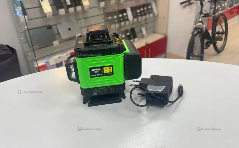 Лазерный уровень AMO LN 4D-360-4