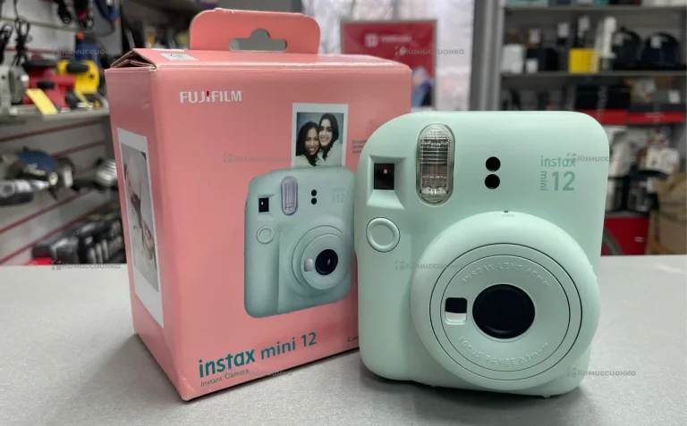 Фотоаппарат  FUJIFILM INSTAX mini 12