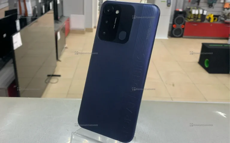 Tecno Spark 8C 4/64 ГБ