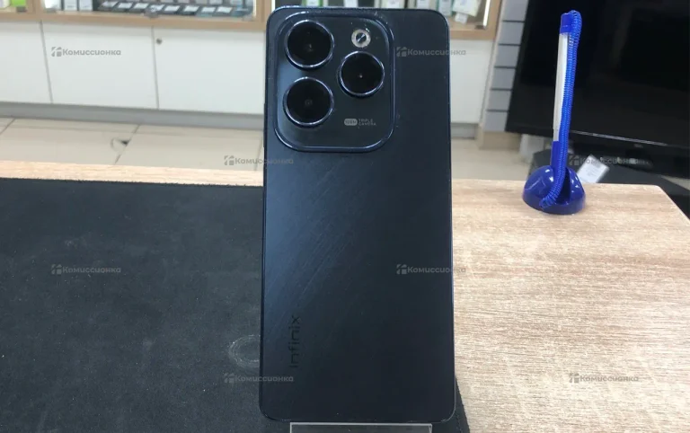Infinix Hot 40 Pro 8/256 ГБ