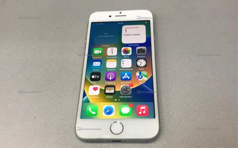 Apple IPhone 8 64Gb