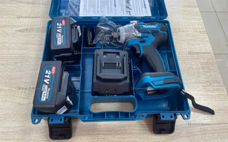 Гайковерт Makita 21v 4.0ah