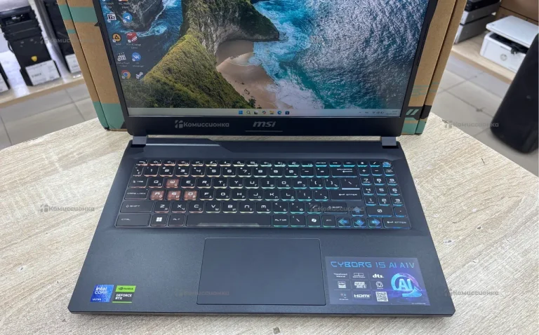 Ноутбук MSI Cyborg 15 AI A1V