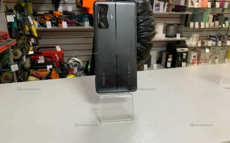 Xiaomi Poco F4 GT 12/256 ГБ