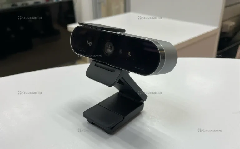 Веб камера logi brio