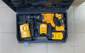 перфоратор Dewalt АКБ