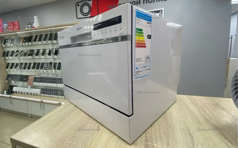 Посудомоечная машинка DEXP M6C7PD