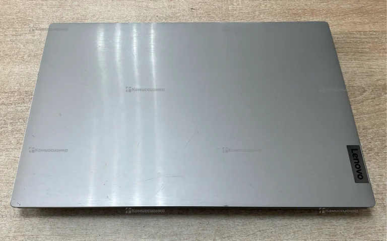 Ноутбук Lenovo Celeron 6305 4/256