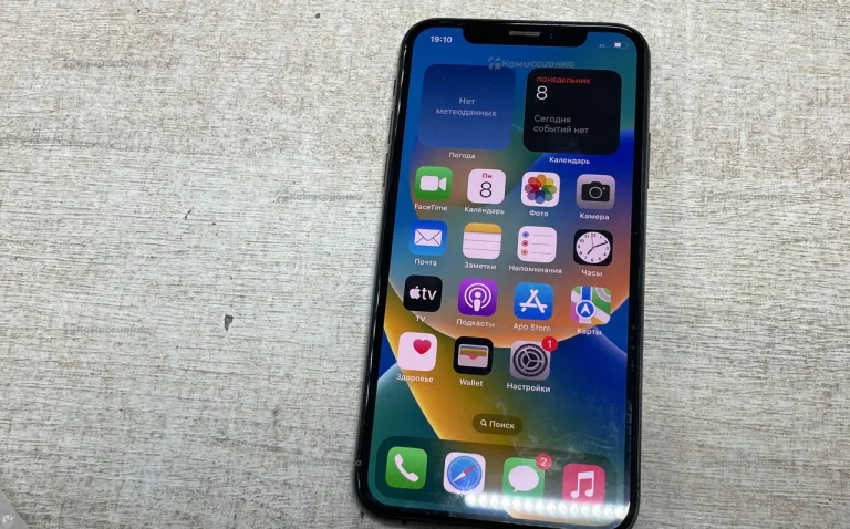 Apple iPhone XS 4/64 ГБ