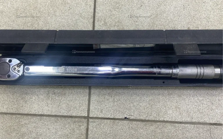 Динамометрический ключ vorel 28-210hn