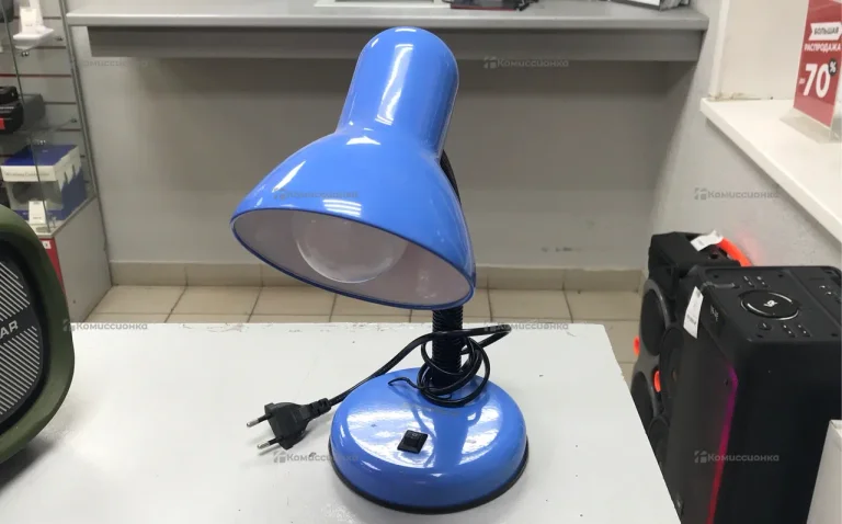 Светильник синий