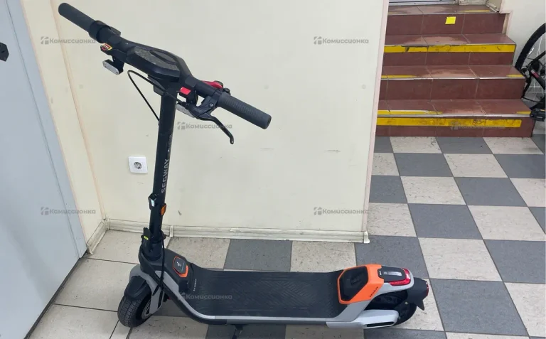 Электросамокат Ninebot P65