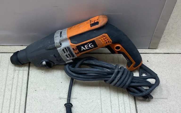 Перфоратор AEG KH 26 E