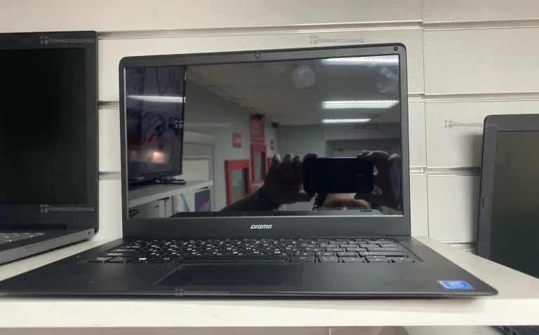 Ноутбук  DIGMA
