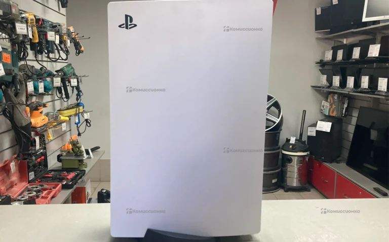 Приставка PS5 Slim 825 ГБ с дисководом.