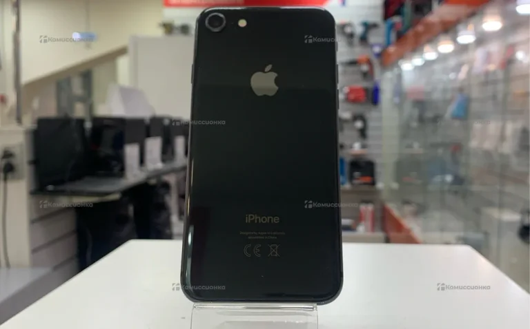 Apple iPhone 8 2/64 ГБ