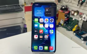 Apple iPhone 13 4/128 ГБ