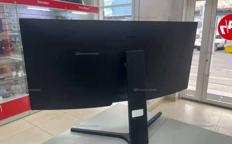 Монитор Xiaomi redmi 30 дюймов 200 Hz