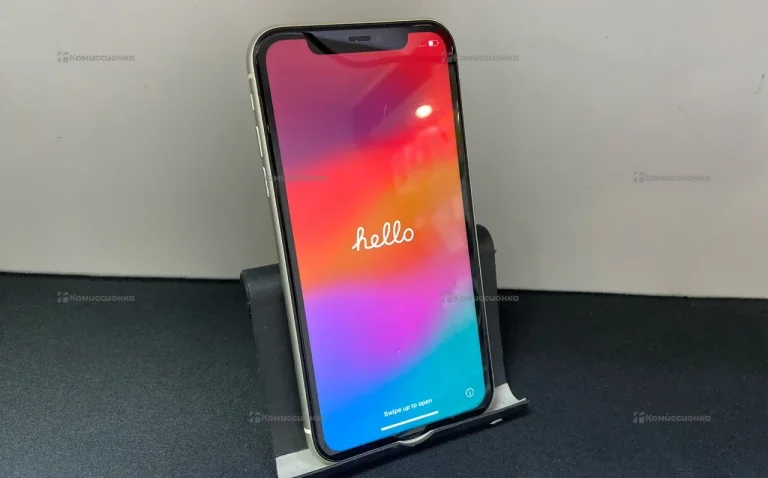 Apple iPhone 11 4/64 ГБ