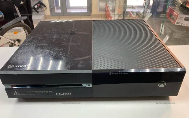 Приставка Xbox One 500Gb