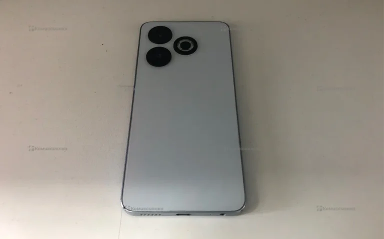 Infinix Smart 8 4/128 ГБ