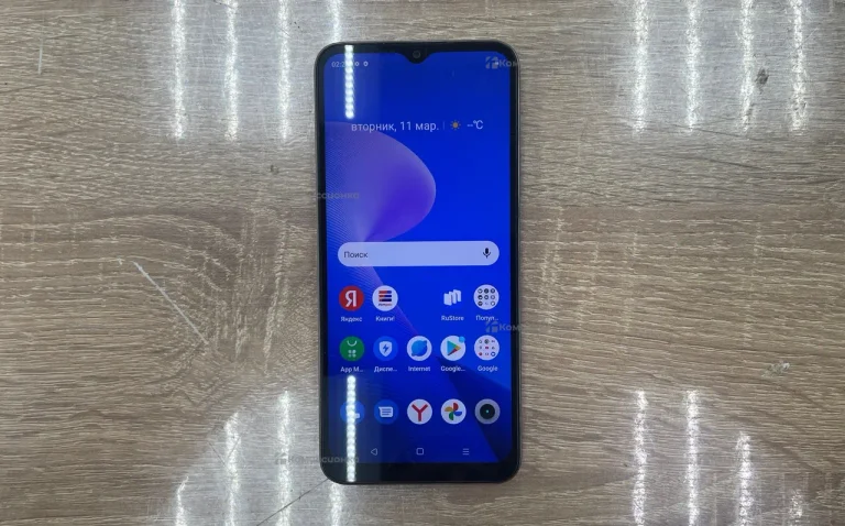 Realme C33 4/128 ГБ