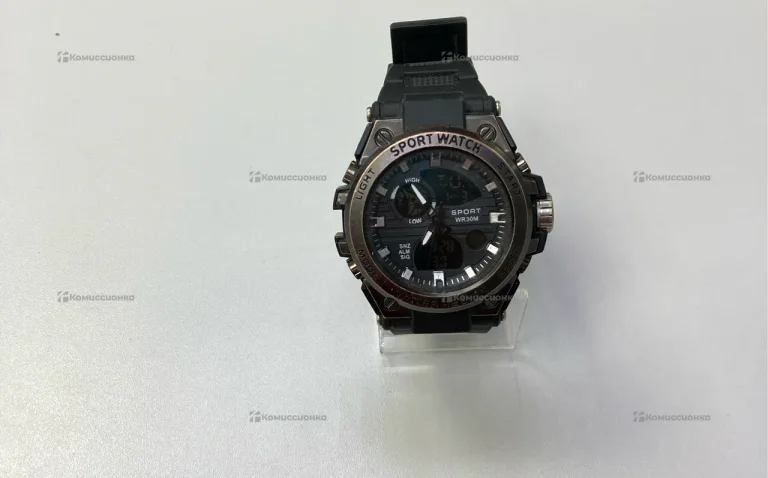 Часы  Sport Watch