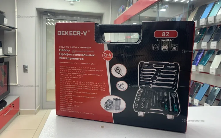 набор инструментов decker v 82 предмета