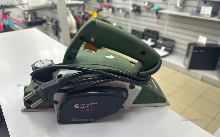 Электрорубанок Калибр РЭ-650М